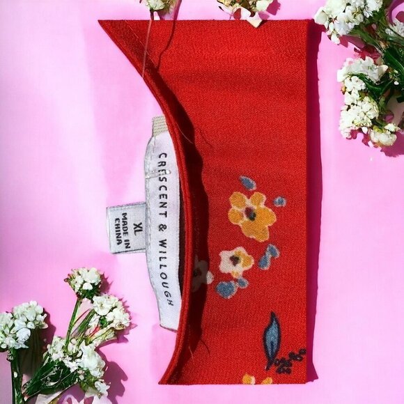 Crescent & Willough red vneck short cap sleeve lightweight floral blouse NEW XL - Picture 3 of 7